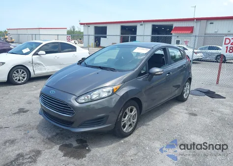 2015 Ford Fiesta Se z USA, uszkodzony, nr VIN 3FADP4EJ0FM219493